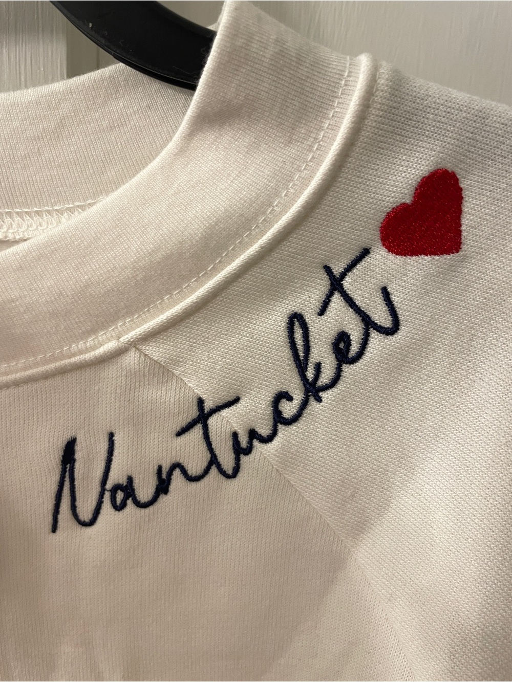 NWT I <3 Nantucket Crewneck - Picture 5 of 9